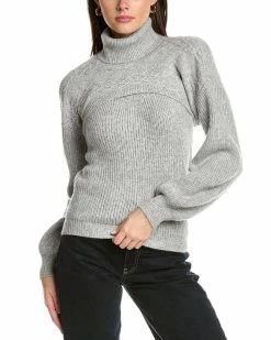 women Design History Voluminous Sleeve Turtleneck